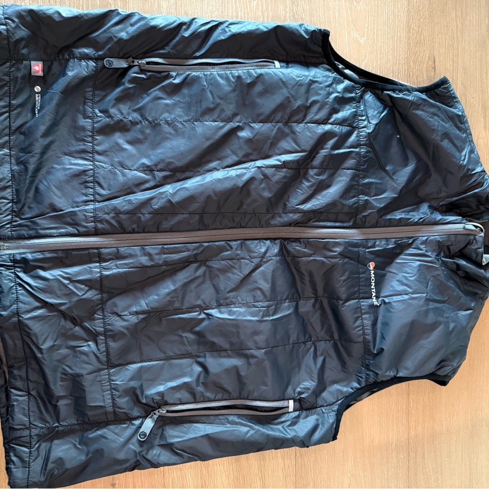 Montane Black Insulated Men's Vest. XXL